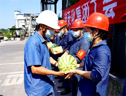 宁忠培送清凉 (3)003.jpg