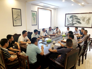 以诚为本赢在诚信9001股份公司总经理赵永清带队走访华东市场并慰问九禾江津复肥基地员工