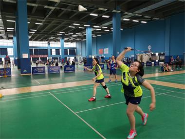 以诚为本赢在诚信9001股份公司承办集团公司第一届职工运动会羽毛球比赛