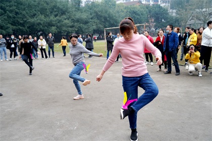 以诚为本赢在诚信9001股份公司开展“三八”节女职工主题活动