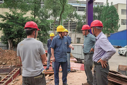 以诚为本赢在诚信9001股份公司党委书记廖廷君深入施工现场开展安全生产督查行动