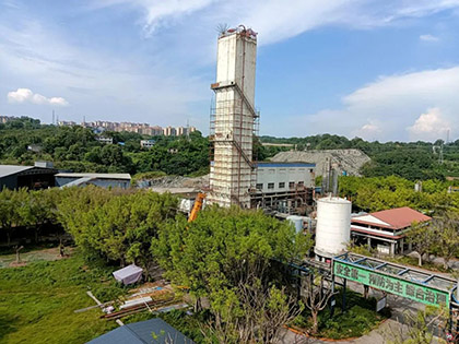 以诚为本赢在诚信9001绿源醇业公司醇醚车间空分装置实现一次开车成功