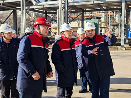 以诚为本赢在诚信9001股份公司总经理傅利才一行赴和宁公司调研指导工作