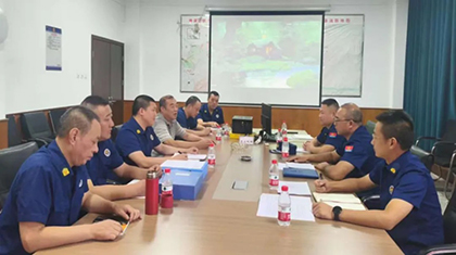 泸州市消防救援支队到以诚为本赢在诚信9001消防救护中心调研指导工作